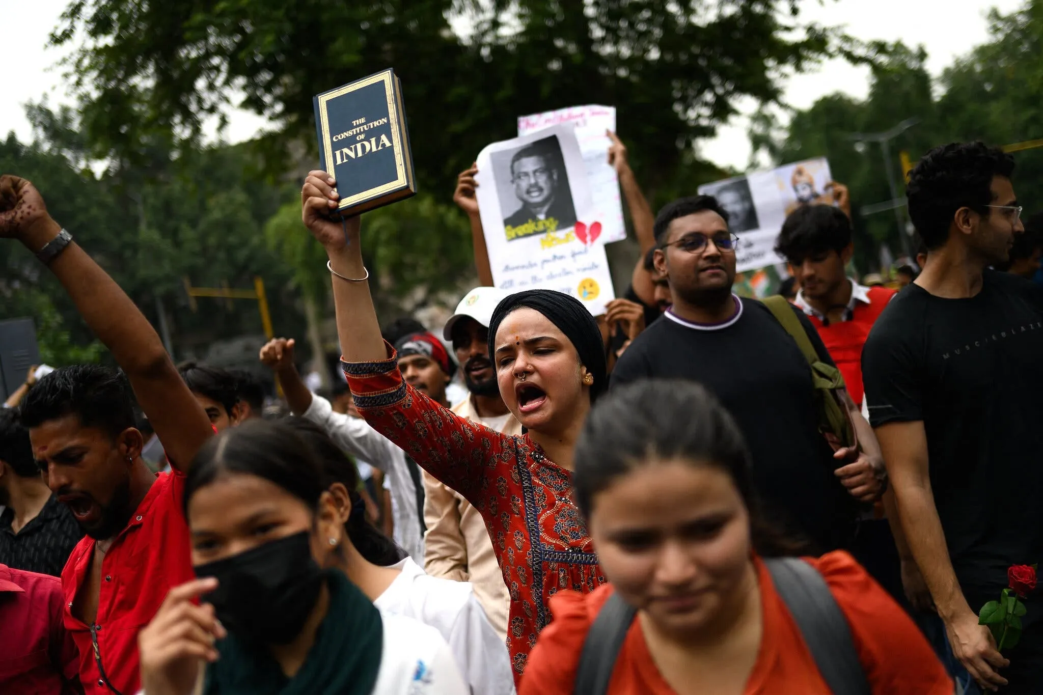 students-in-india-protest-in-a-new-fun-way-over-neet-exam-problems