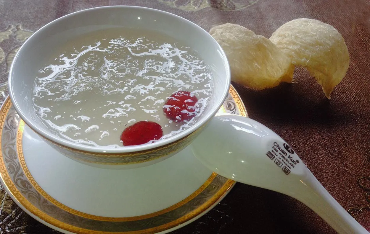 rare-foods-around-the-world-10-incredible-delicacies-you-won-t-believe-people-e