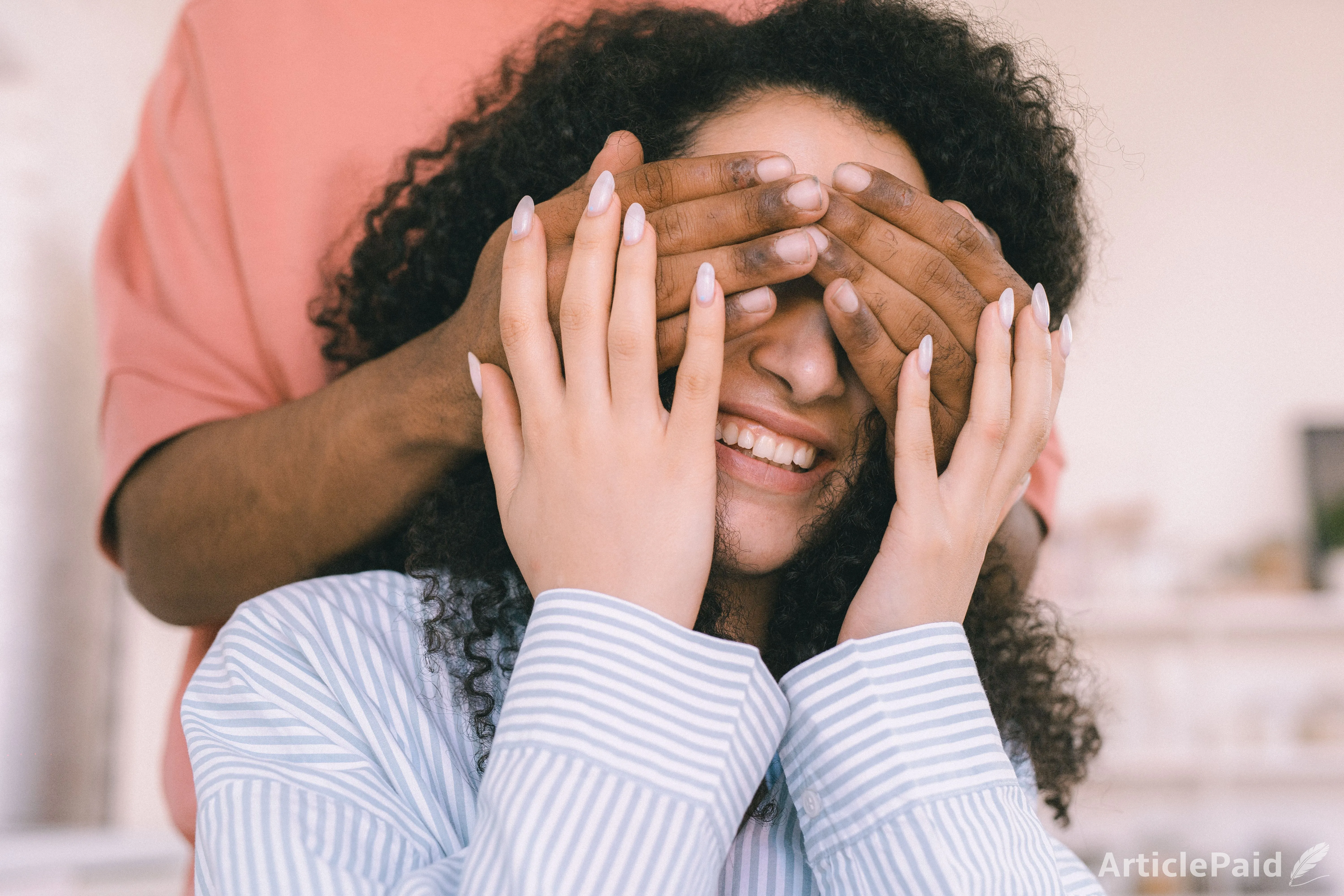 Blind Love Meaning, Signs, Benefits, and Risks  | ArticlePaid