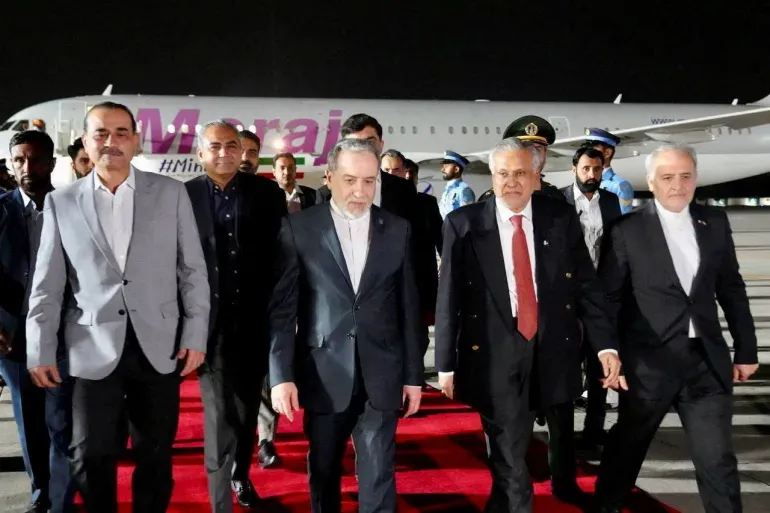 #Iran’s foreign minister leaves #Pakistan, heads to #Russia ...