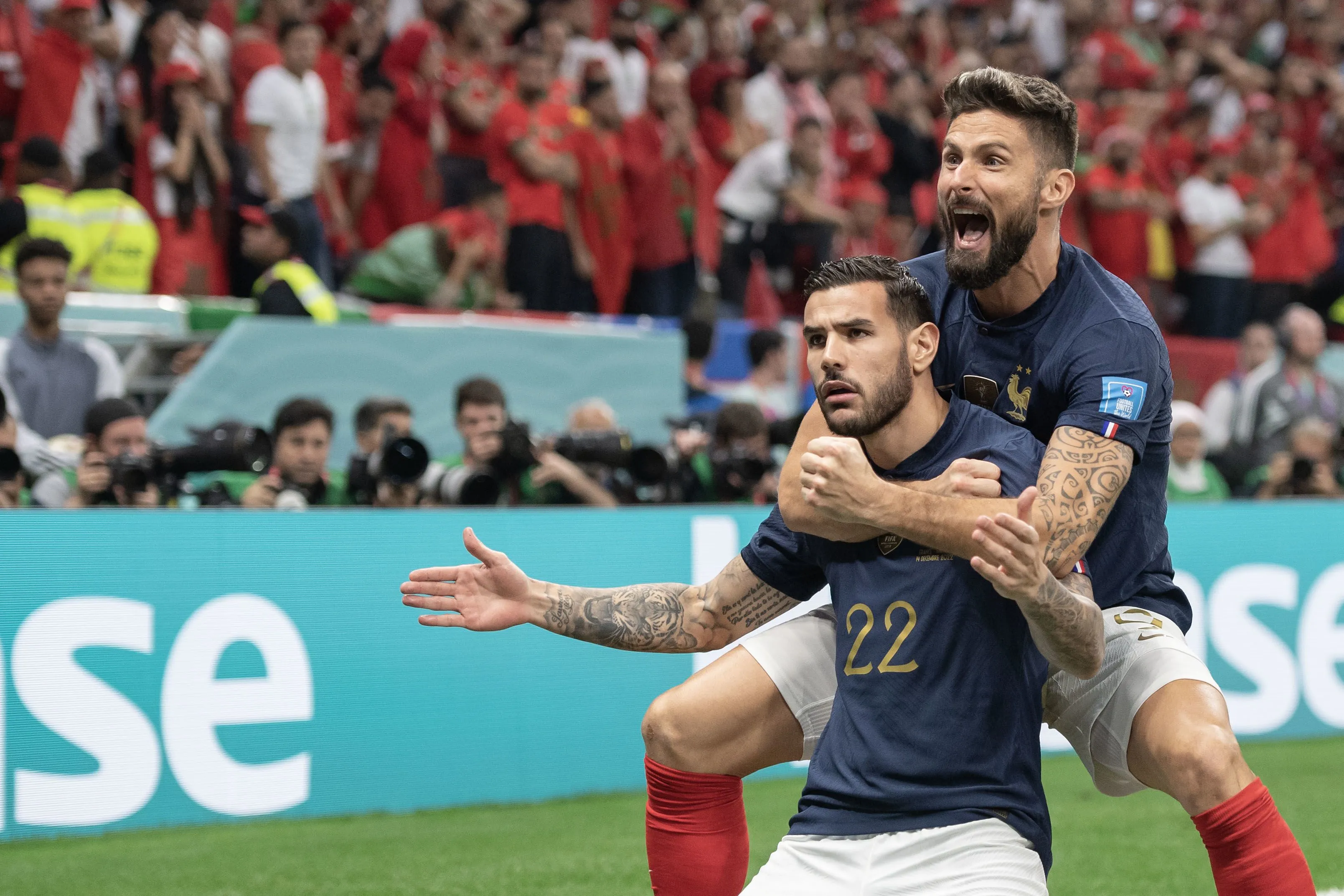 🇫🇷 France defeats Morocco! A brilliant performance, a clean ...