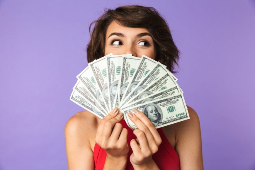 How To Make Money As A Writer (2025 Guide)