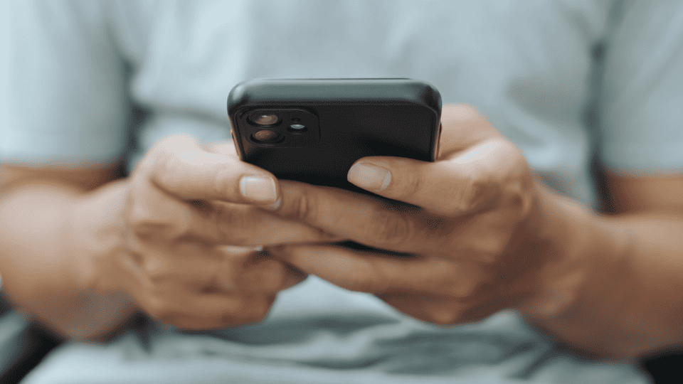 The 5-Minute Doomscroll Detox Every Stressed Writer Needs