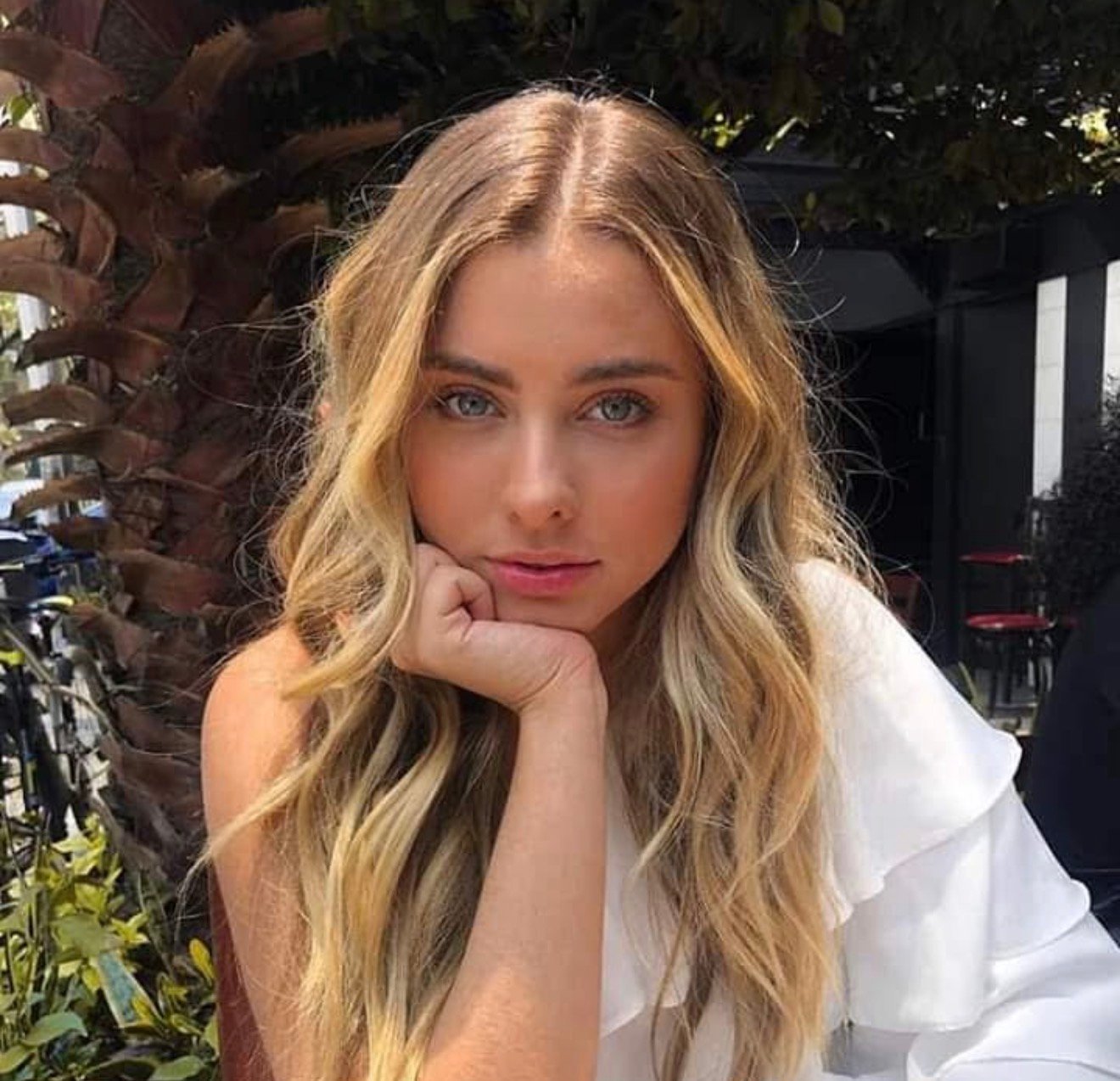 jade author on ArticlePaid