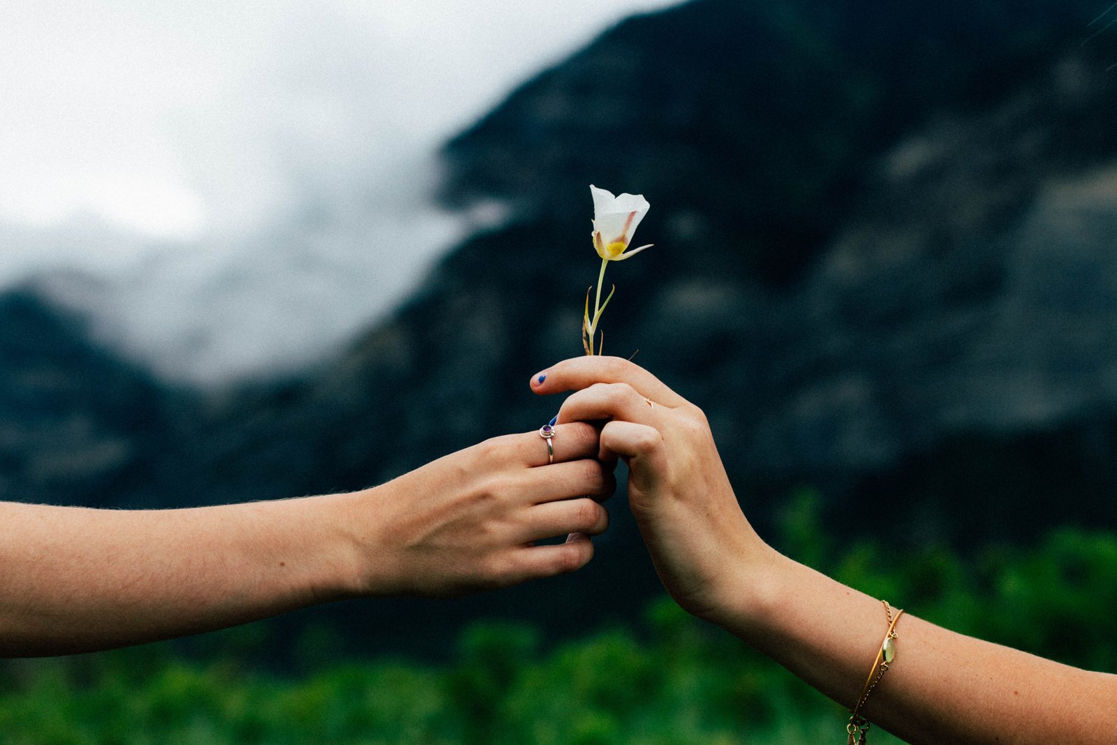How to make someone feel special for you ?...