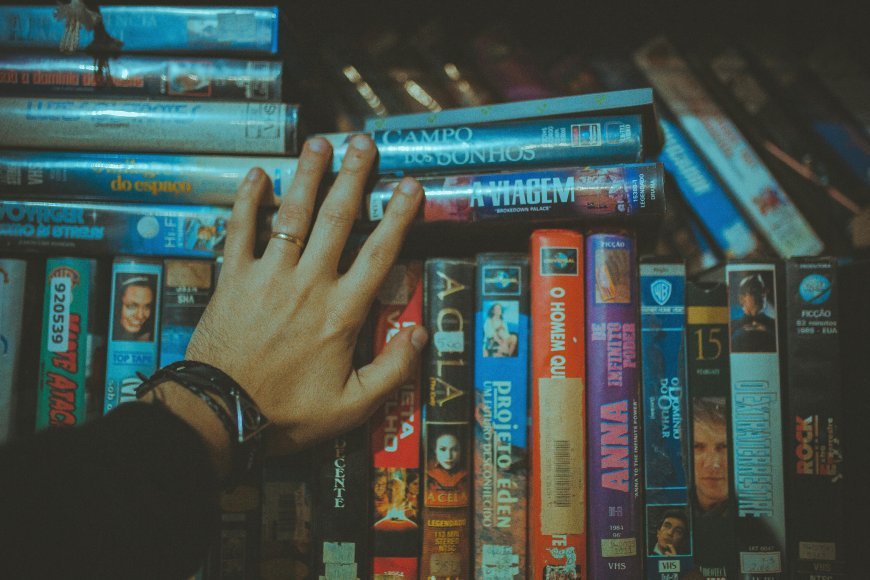 What are the notable Ukrainian or bilingual films released from 2023 to 2025?