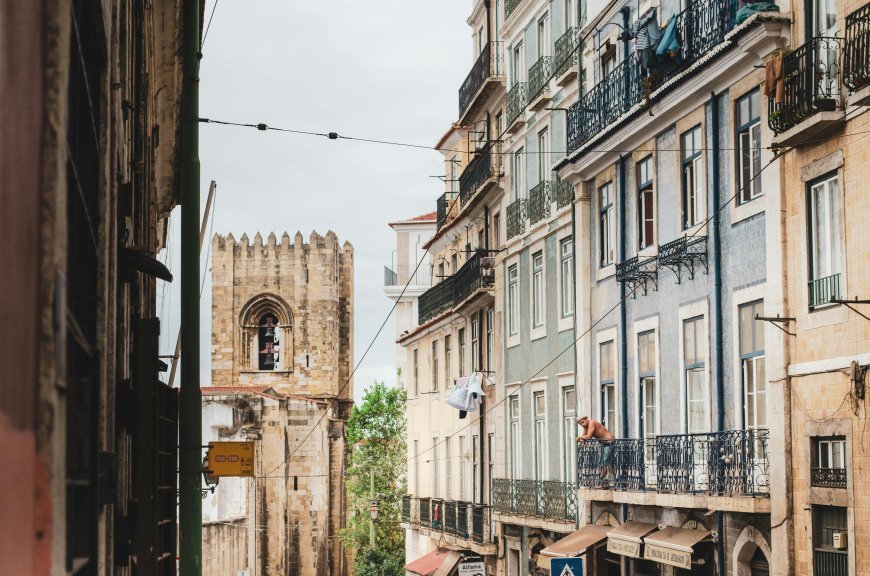 What Are the Most Detrimental (and Frequently Inexpensive) Apartment Complexes in Europe?" A Q&A Guide