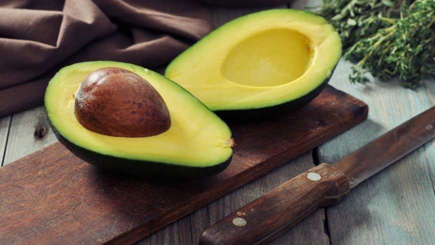 Top 10 Benefits Of Avocado For Skin, Hair, And Health